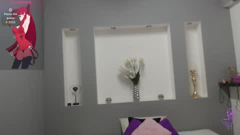 Karolyne online show from March 2026 11:21:01 AM