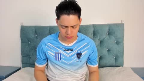 Zeus online show from January 2025 12:31:01 PM