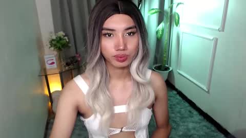 zelainalovetocum online show from January 2025 02:48:02 AM