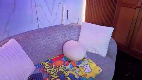 zendaya online show from December 2025 12:03:02 PM