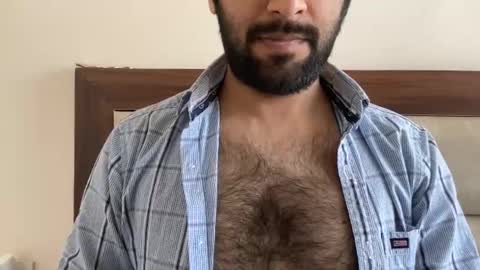 Snapshot of zenhairydaddy chatting on May 2026 04:42:02 AM Mo online show from May 2026 04:42:02 AM