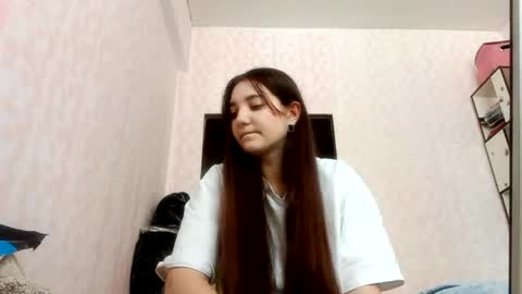 zeniabrossoit online show from March 2026 06:36:02 AM