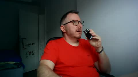 Snapshot of zenlem chatting on June 2026 06:15:02 AM zenlem online show from June 2026 06:15:02 AM