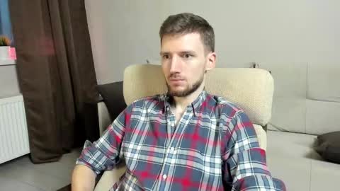 Andrew online show from September 2025 04:35:02 AM