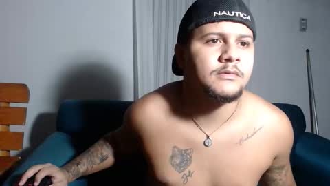 zeus_030 online show from February 2026 01:48:01 AM