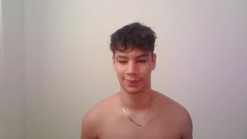 zeus_183 online show from October 2025 02:48:02 PM