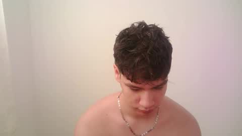 zeus_183 online show from February 2026 03:48:02 PM