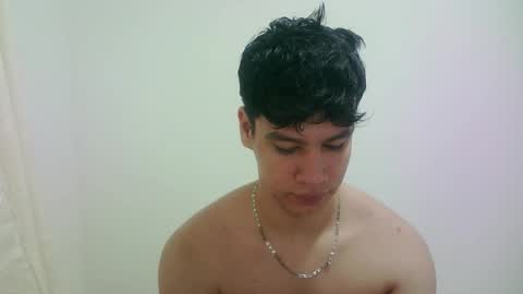 zeus_183 online show from February 2026 05:58:02 AM