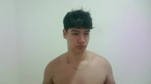 Snapshot of zeus_183 chatting on June 2026 02:14:02 AM zeus_183 online show from June 2026 02:14:02 AM