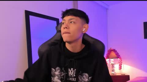 Snapshot of zeus_blaze chatting on September 2025 11:44:01 AM zeus_blaze online show from September 2025 11:44:01 AM