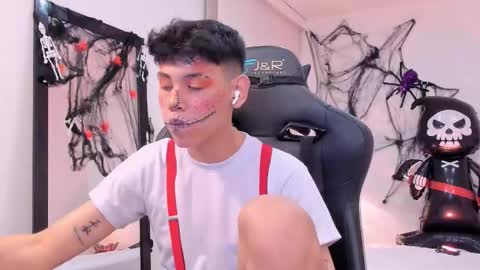 Snapshot of zeus_blaze chatting on October 2025 12:24:02 PM zeus_blaze online show from October 2025 12:24:02 PM