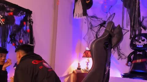 Snapshot of zeus_blaze chatting on October 2025 07:49:01 AM zeus_blaze online show from October 2025 07:49:01 AM