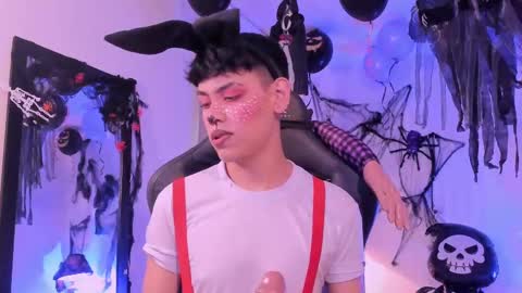 Snapshot of zeus_blaze chatting on October 2025 12:58:01 PM zeus_blaze online show from October 2025 12:58:01 PM