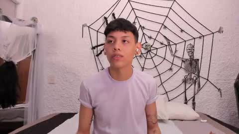 Snapshot of zeus_blaze chatting on October 2025 01:04:02 AM zeus_blaze online show from October 2025 01:04:02 AM