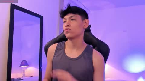 Snapshot of zeus_blaze chatting on November 2025 07:26:01 PM zeus_blaze online show from November 2025 07:26:01 PM