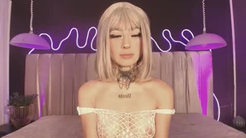 zhally_dee online show from February 2026 07:23:01 PM