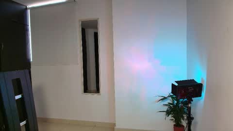 Snapshot of zhara_11 chatting on May 2026 12:35:01 PM Zhara online show from May 2026 12:35:01 PM