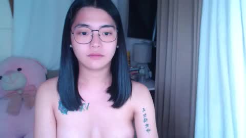 Snapshot of zhaviahale chatting on February 2025 08:03:01 PM im your lovely zhaviabigcock here online show from February 2025 08:03:01 PM