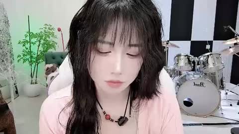 zhen online show from October 2025 04:24:02 PM