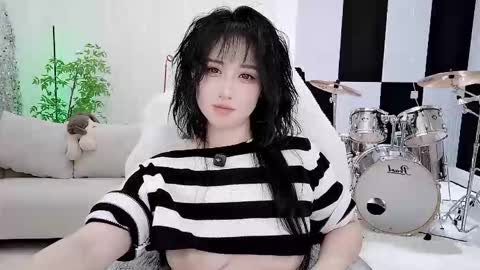 zhen online show from October 2025 02:06:01 PM