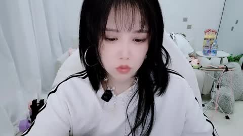 zhen online show from April 2026 02:45:02 AM