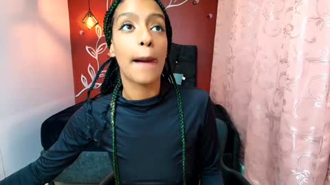 Zia Green online show from December 2024 10:34:02 PM