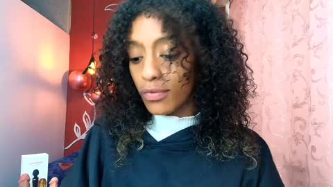 Zia Green online show from January 2025 12:16:01 PM