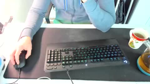 Snapshot of ziemlichflutschig chatting on December 2024 11:47:01 AM ziemlichflutschig online show from December 2024 11:47:01 AM