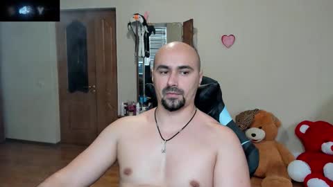 Ziesh online show from October 2025 11:33:02 AM