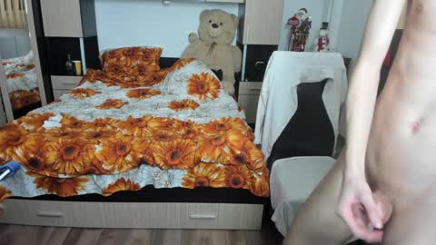 zincky online show from January 2025 04:08:02 PM