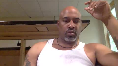 Snapshot of zionlion22 chatting on May 2026 02:33:01 PM zionlion22 online show from May 2026 02:33:01 PM
