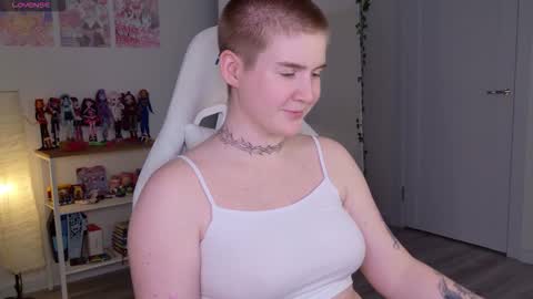 Snapshot of zlata_in_xxxland chatting on September 2025 08:53:01 PM Zlata online show from September 2025 08:53:01 PM