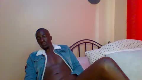 Snapshot of zlatann2012 chatting on January 2025 08:19:02 AM Zlatann2012 online show from January 2025 08:19:02 AM