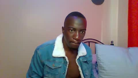 Snapshot of zlatann2012 chatting on January 2025 06:10:01 AM Zlatann2012 online show from January 2025 06:10:01 AM