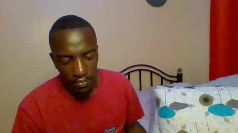 Snapshot of zlatann2012 chatting on January 2025 01:11:01 AM Zlatann2012 online show from January 2025 01:11:01 AM
