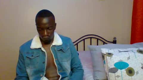 Snapshot of zlatann2012 chatting on January 2025 07:26:02 PM Zlatann2012 online show from January 2025 07:26:02 PM