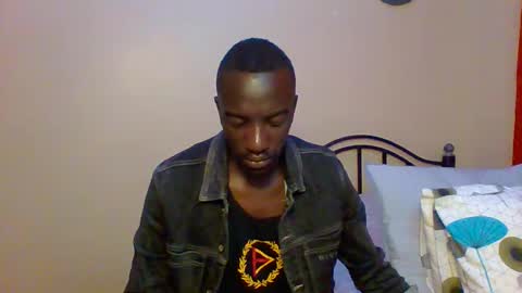 Snapshot of zlatann2012 chatting on February 2025 01:55:02 AM Zlatann2012 online show from February 2025 01:55:02 AM