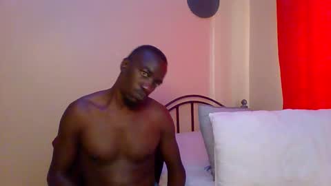 Snapshot of zlatann2012 chatting on February 2025 12:11:01 PM Zlatann2012 online show from February 2025 12:11:01 PM