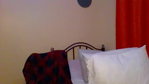 Snapshot of zlatann2012 chatting on February 2025 06:58:02 PM Zlatann2012 online show from February 2025 06:58:02 PM