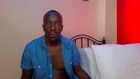 Snapshot of zlatann2012 chatting on March 2025 10:02:01 AM Zlatann2012 online show from March 2025 10:02:01 AM