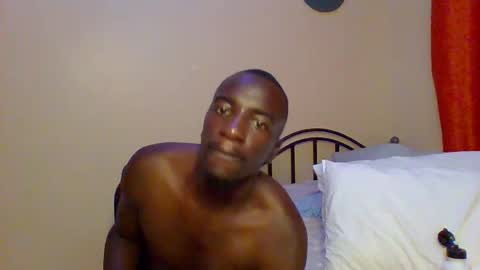 Snapshot of zlatann2012 chatting on March 2025 07:01:02 PM Zlatann2012 online show from March 2025 07:01:02 PM