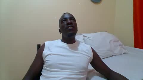 Zlatann2012 online show from November 2025 07:24:01 PM