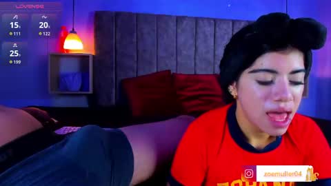 zoe_axel1 online show from June 2026 07:49:01 PM