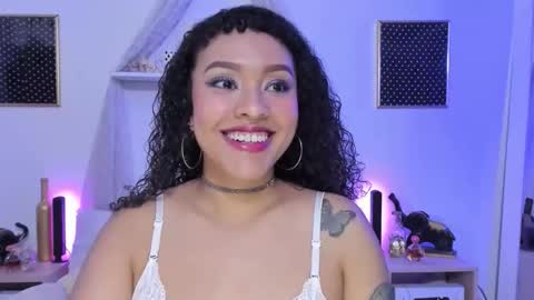 Zoe Gruber online show from October 2025 08:51:02 PM