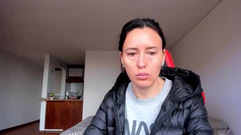 Snapshot of zoe_jeane_beker chatting on October 2025 08:37:02 PM ZOE online show from October 2025 08:37:02 PM