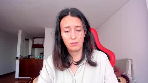 Snapshot of zoe_jeane_beker chatting on November 2025 09:47:01 PM ZOE online show from November 2025 09:47:01 PM