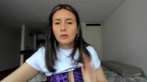 ZOE online show from February 2026 10:37:01 PM