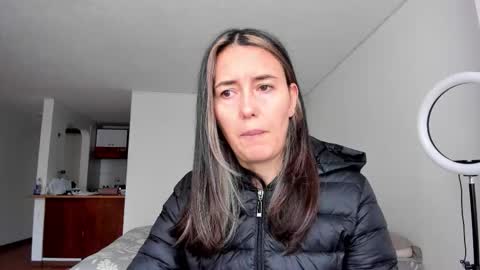 ZOE online show from February 2026 09:22:02 PM