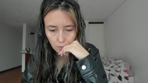 ZOE online show from March 2026 10:22:01 PM