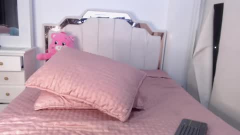 CAMILA online show from September 2025 12:14:01 AM